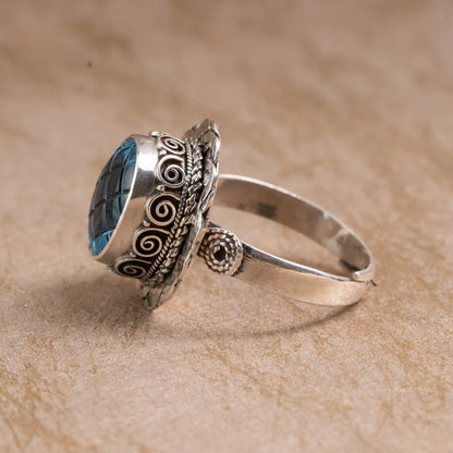 Blue Topaz 925 Sterling Silver Ring – Clarity & Expression