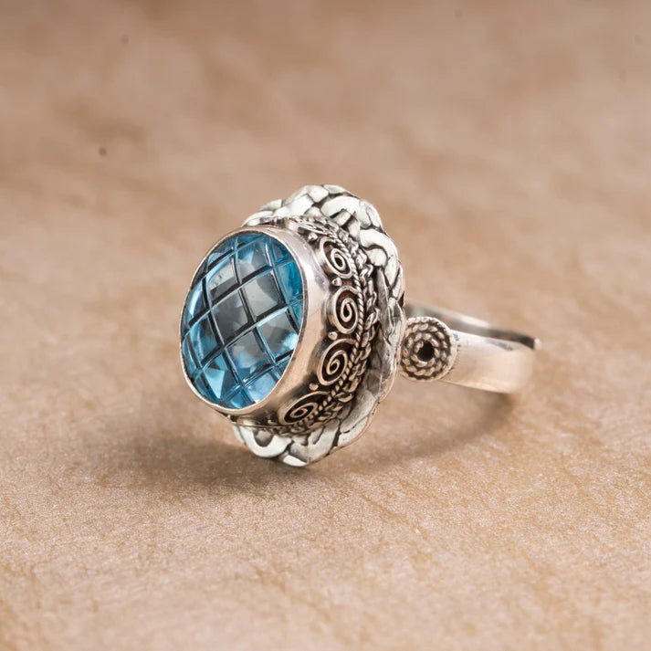 Blue Topaz 925 Sterling Silver Ring – Clarity & Expression