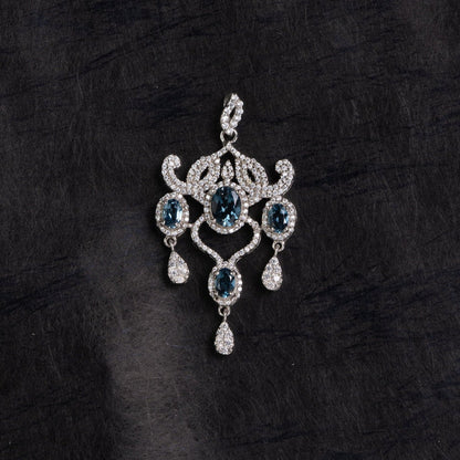 London Blue Topaz Chandelier Silver Pendant – Clarity & Communication（Pre-sale & Delivery 10 days later）