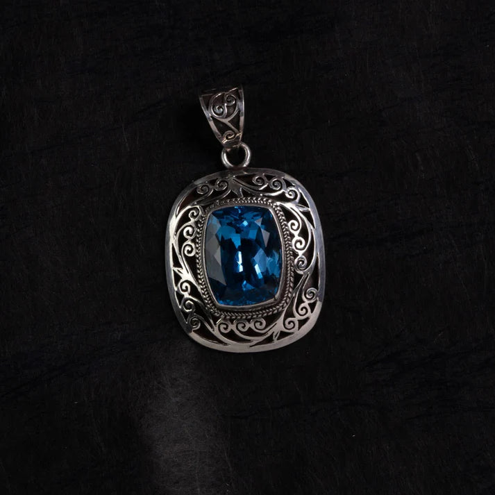 Blue Topaz Filigree Silver Pendant – Clarity & Communication