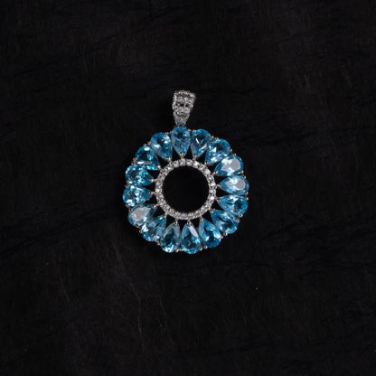 Blue Topaz Halo Circle Silver Pendant – Clarity & Expression